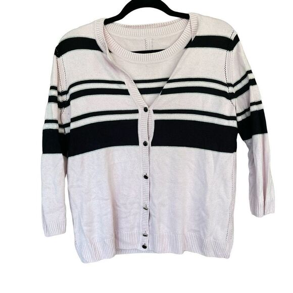 St. John tank blouse and cardigan set - Picture 11 of 12